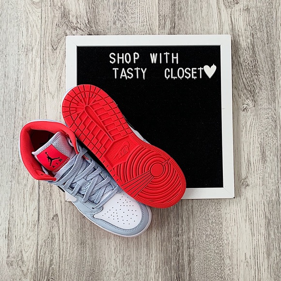 Nike air jordan 1 mid sneakers - Picture 7 of 8